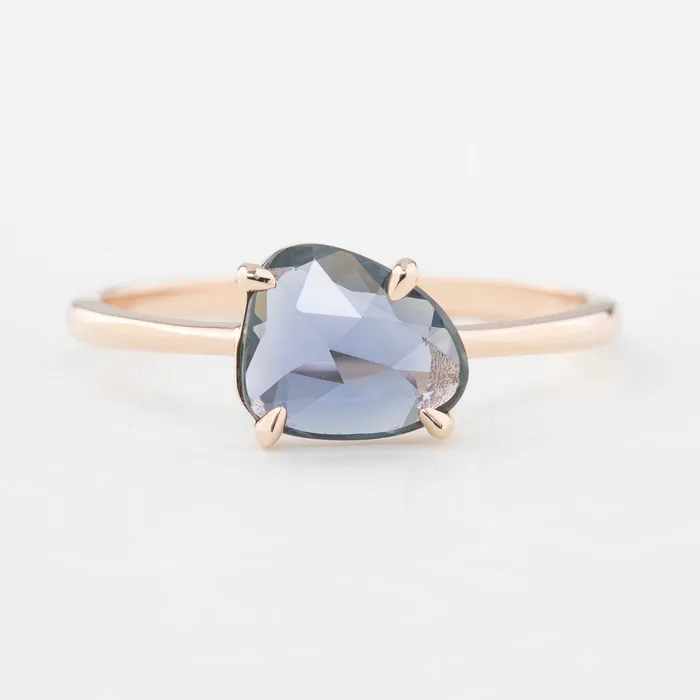 Envero Jewelry Lisa Ring 120ct Unheated Organic Cut Blue Sapphire 14k rose gold One of a kind Rings Envero Jewelry Lisa Ring 120ct Unheated Organic Cut Blue Sapphire 14k rose gold One of a kind Rings