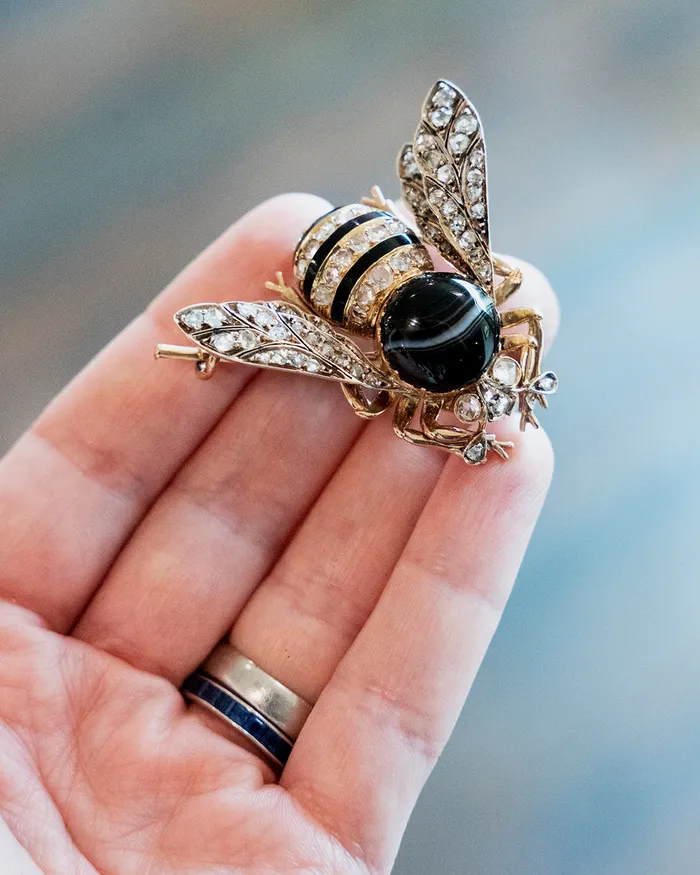 Earrings Belle poque Bumblebee Brooch Bell Bird Antiques