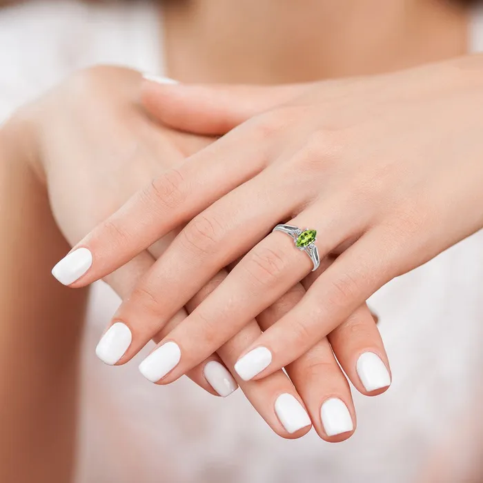 14k White Gold 8x4mm Marquise Peridot A Real Diamond ring Goldiacom Rings