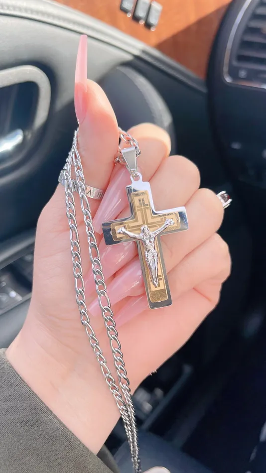 Necklaces MP Jewelry Dual Tone Jesus Cross Necklace