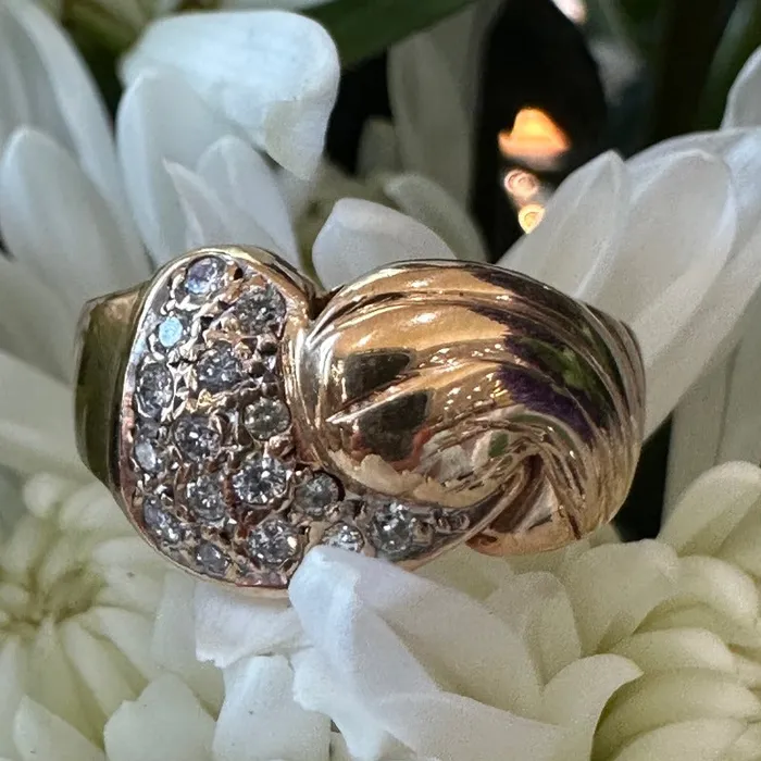 ONeills Estate Jewelry Rings 14 Karat Yellow Gold Ladys Diamond Ring 13000320