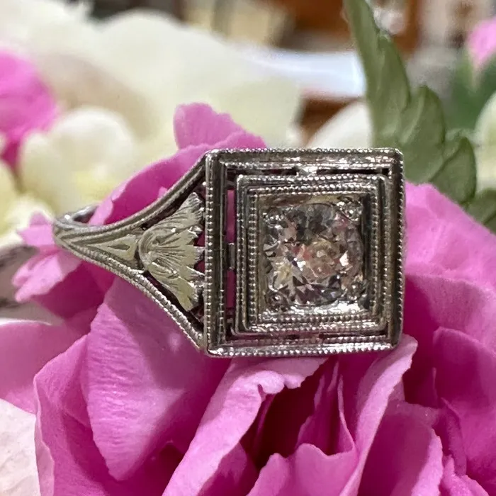 Rings ONeills Estate Jewelry Platinum Art Deco Old Mine Cut Diamond Ring 10000872 Rings ONeills Estate Jewelry Platinum Art Deco Old Mine Cut Diamond Ring 10000872