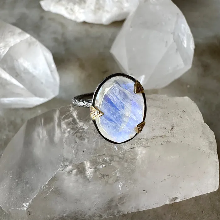 Robindira Unsworth Rings Kaia Moonstone Ring